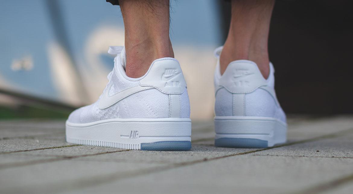 Air force 1 flyknit low white/ice hotsell